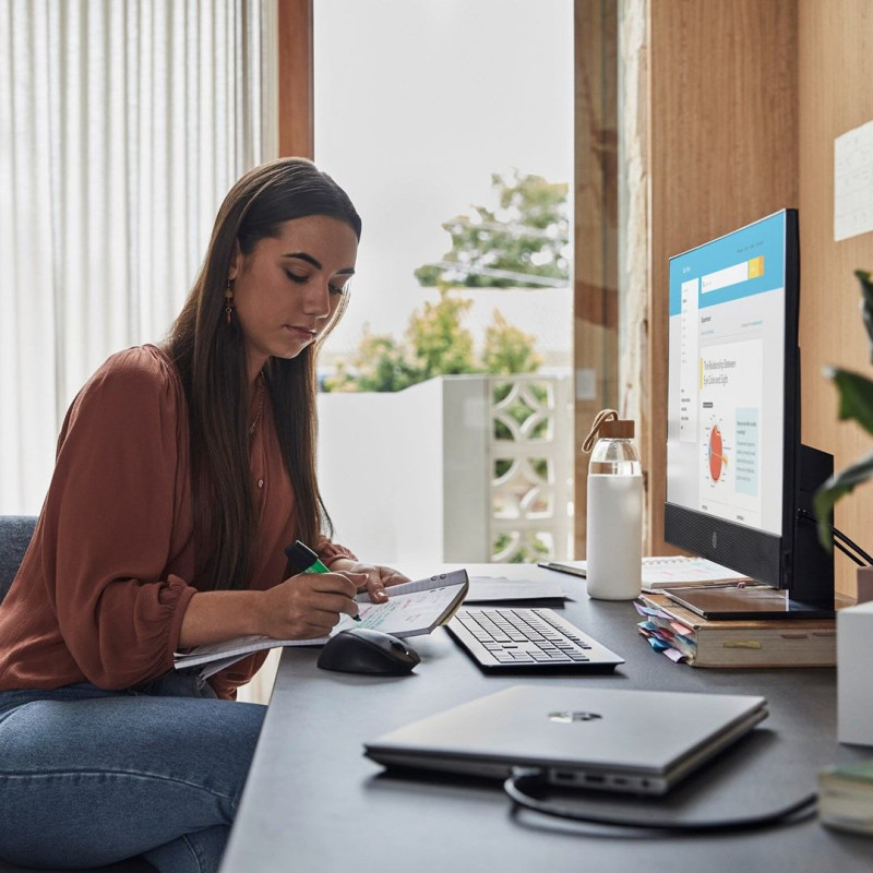 Hewlett-Packard HP ProOne 440 G9 AiO i5-13500T 23,8"FHD IPS 250nits LBL AG 16GB DDR4 3200 SSD512 Intel UHD 770 Cam5MP Kb+Mouse W11Pro 3Y OnSite