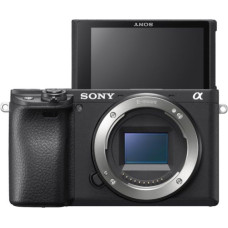 Sony Aparat Sony A6400 + 16-50mm f/3.5-5.6 (ILCE6400AKB.CEC)