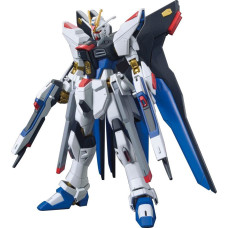 Bandai Figurka kolekcjonerska Bandai HGCE 1/144 ZGMF-X20A STRIKE FREEDOM GUNDAM